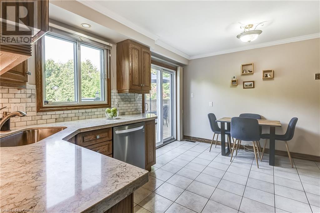 Photo 19 of 645 Dynes Road, Burlington ON