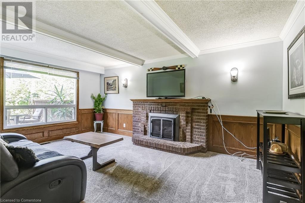 Photo 20 of 645 Dynes Road, Burlington ON