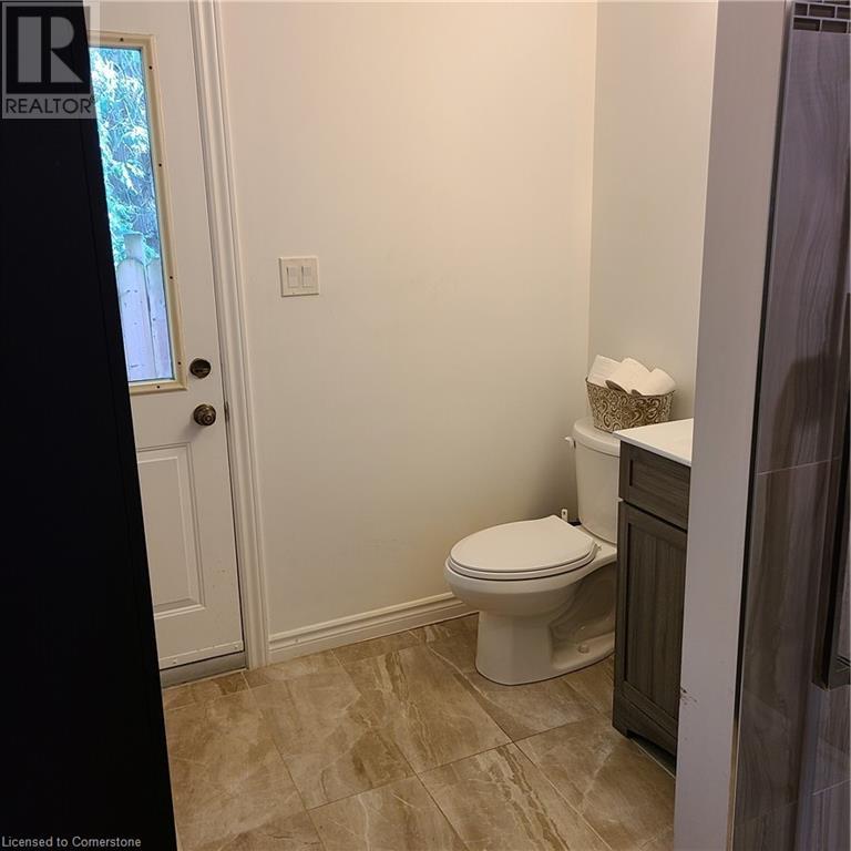 Photo 25 of 645 Dynes Road, Burlington ON