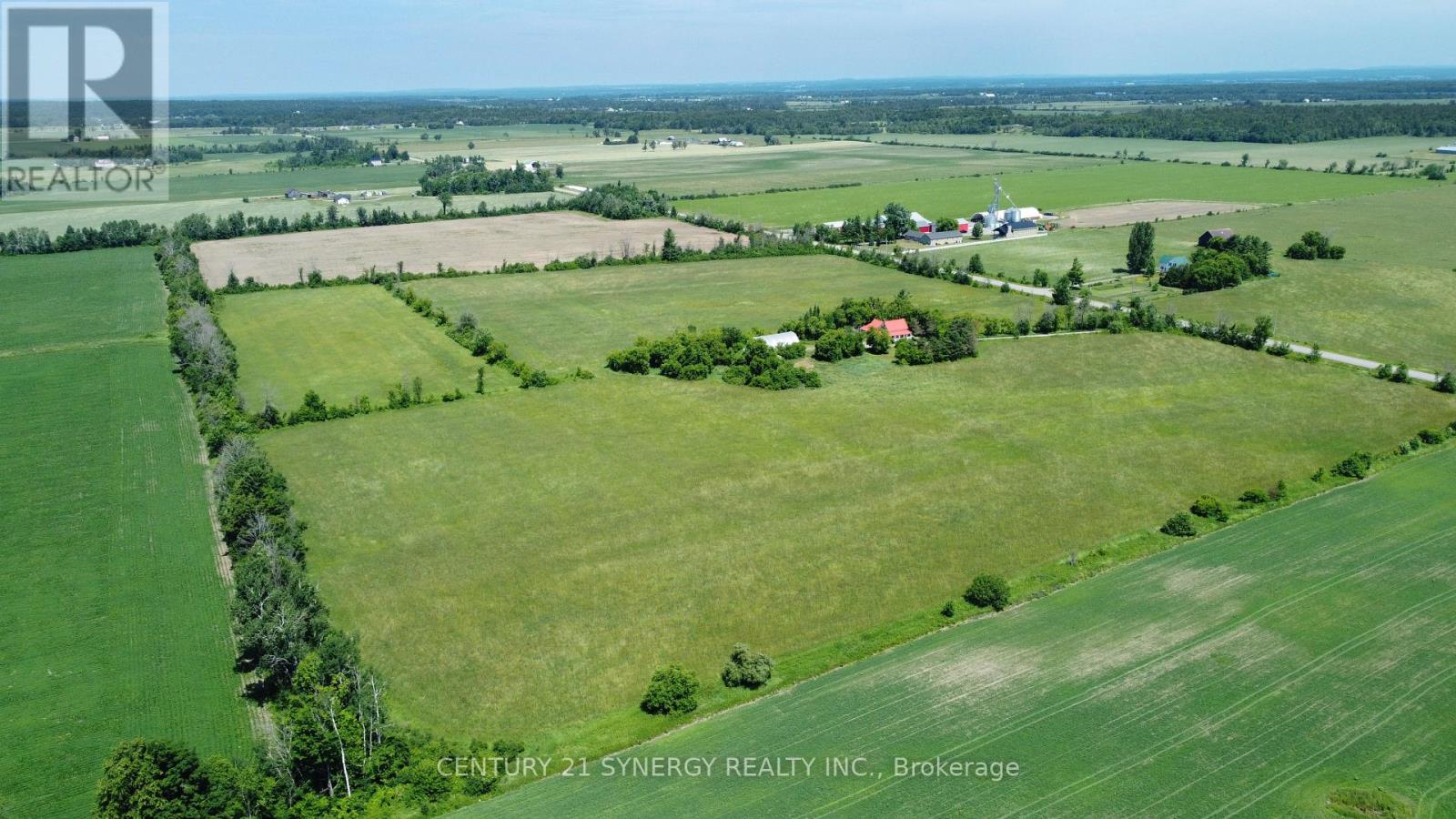 Photo 16 of 1519 Russett Drive, Mcnab Braeside ON