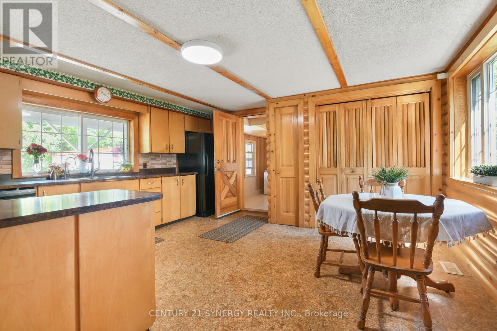 Photo 19 of 1519 Russett Drive, Mcnab Braeside ON