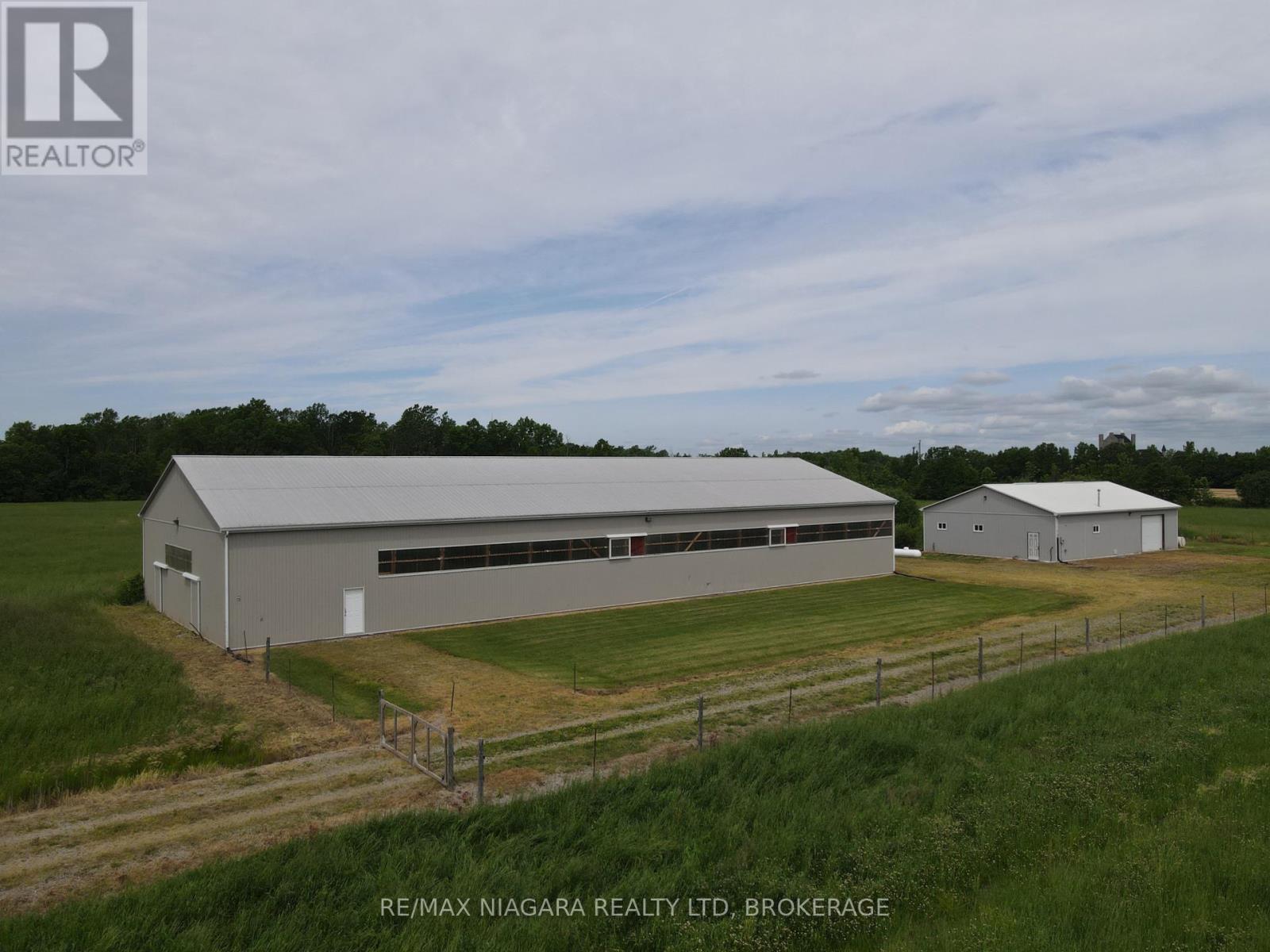 Photo 26 of 4300 Gilmore Road, Fort Erie ON