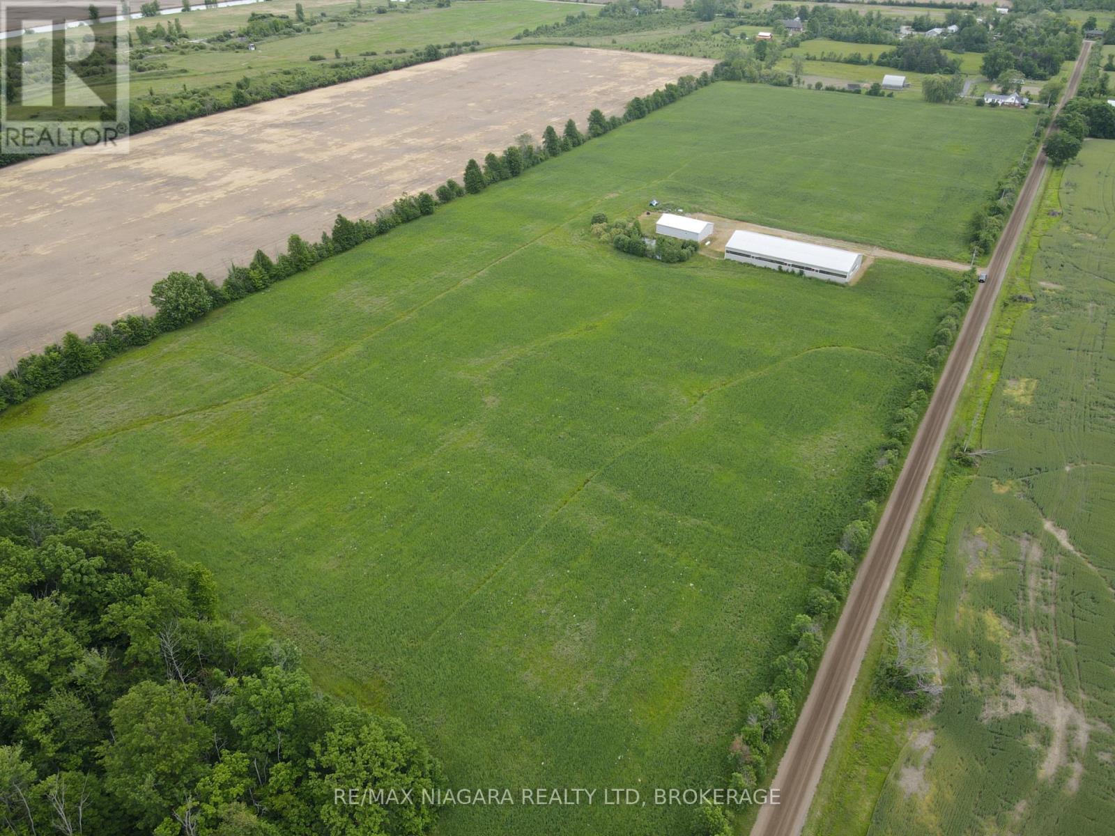Photo 40 of 4300 Gilmore Road, Fort Erie ON
