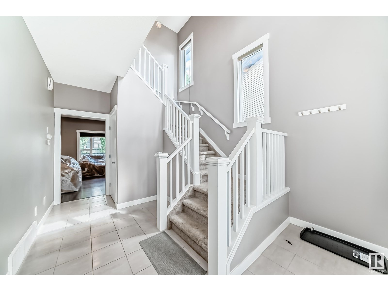Photo 15 of 723 57 St Sw, Edmonton AB