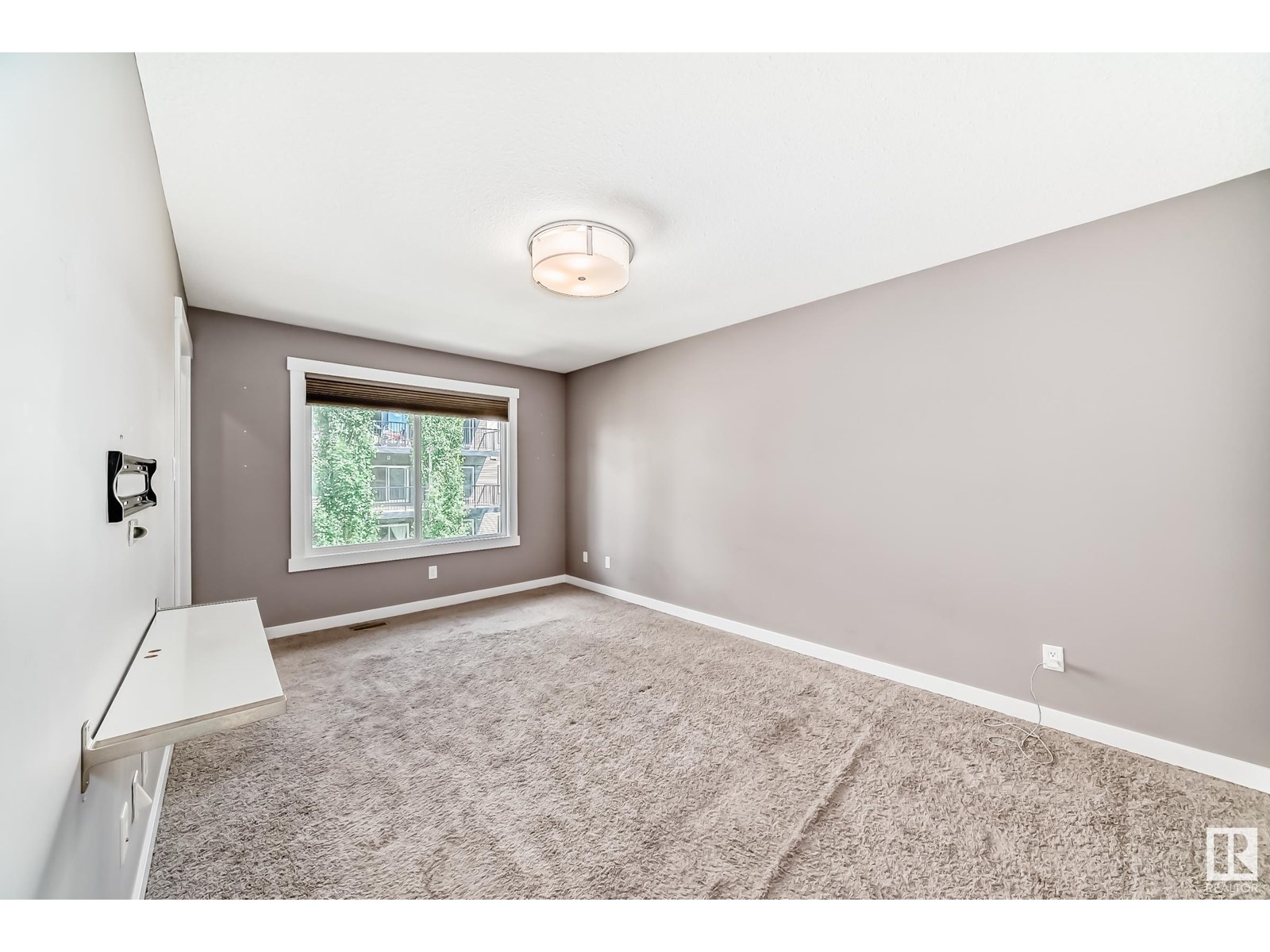 Photo 16 of 723 57 St Sw, Edmonton AB