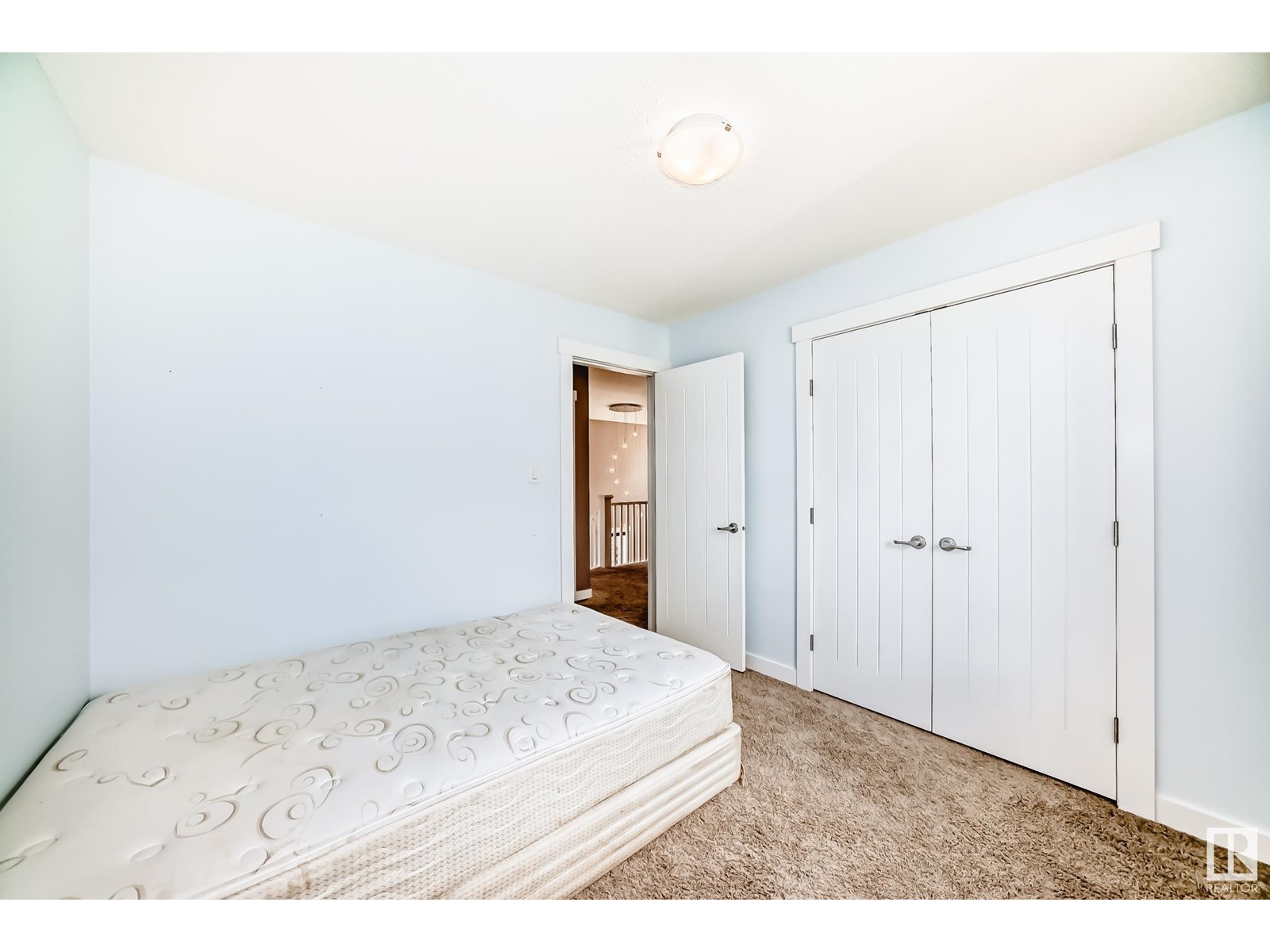 Photo 26 of 723 57 St Sw, Edmonton AB