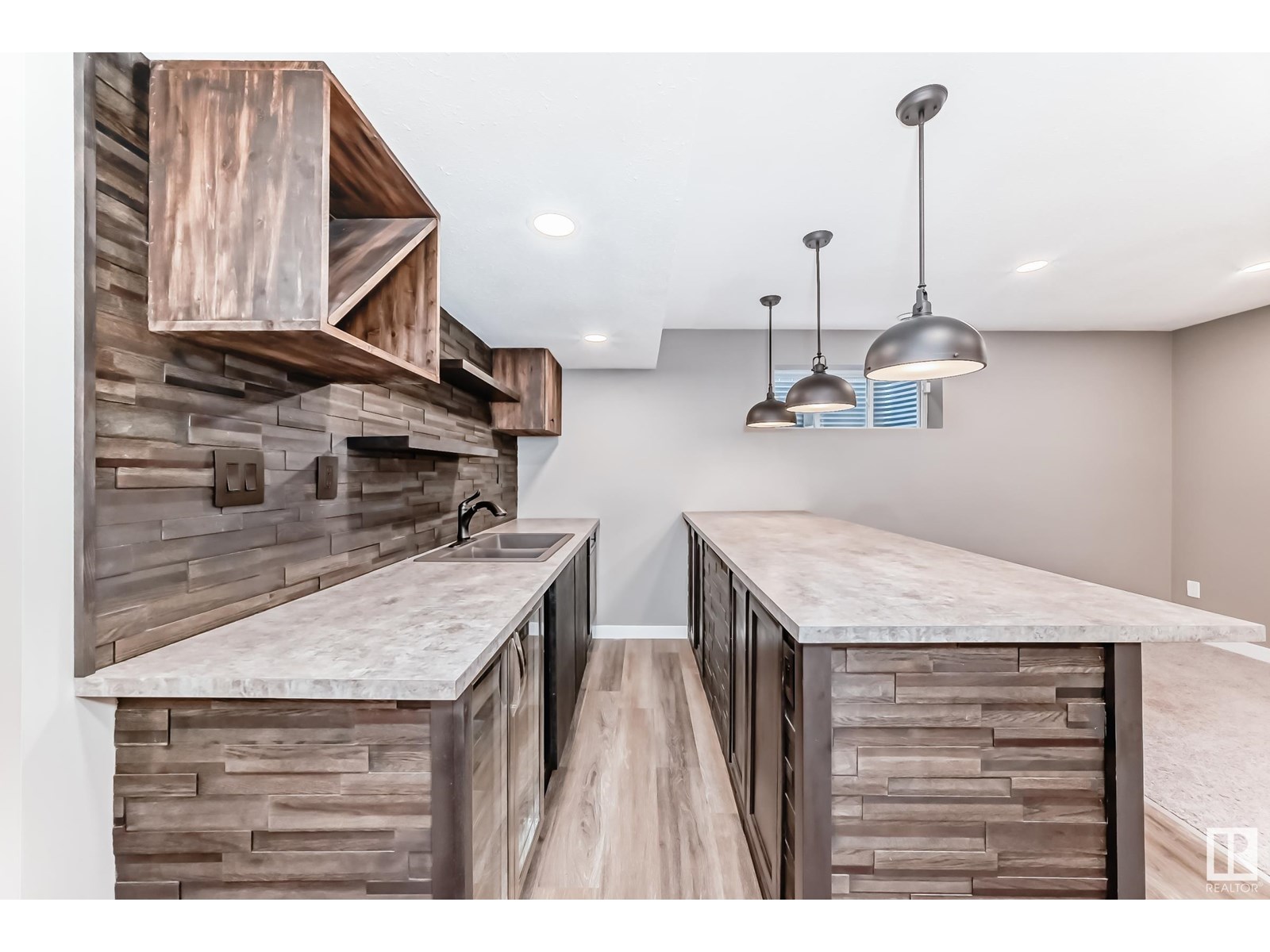 Photo 34 of 723 57 St Sw, Edmonton AB