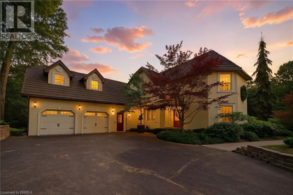 Photo 1 of 17 Lee Arn Court, Lynedoch ON