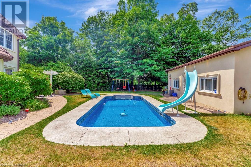 Photo 41 of 17 Lee Arn Court, Lynedoch ON