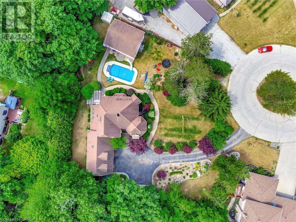 Photo 48 of 17 Lee Arn Court, Lynedoch ON