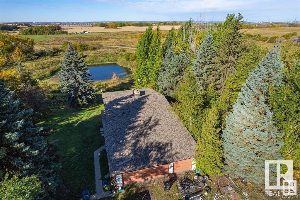 Photo 20 of 1450 34 St Sw, Edmonton AB