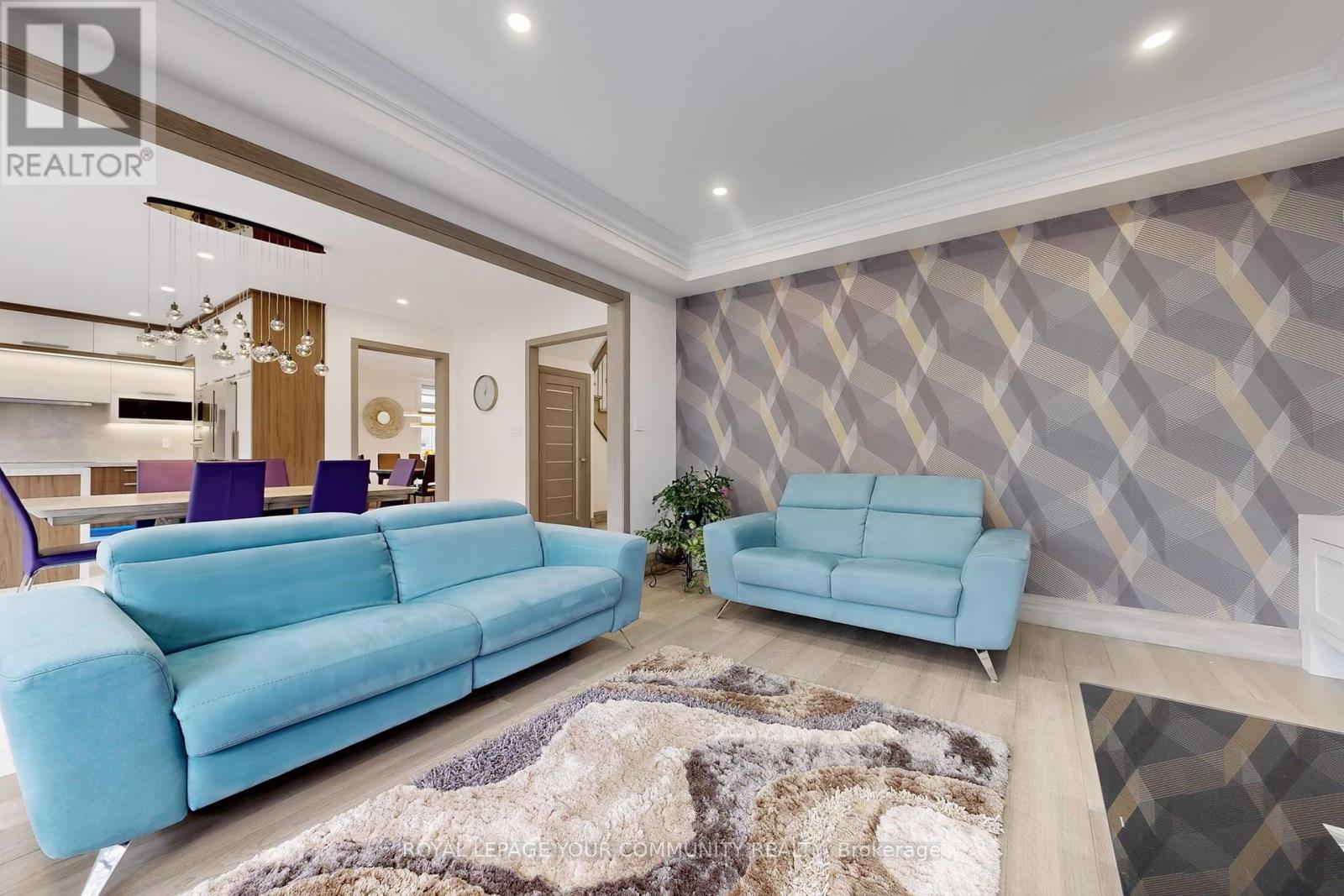 Single Family House for Sale in  PRINCESS ISABELLA COURT Vaughan (Patterson) 