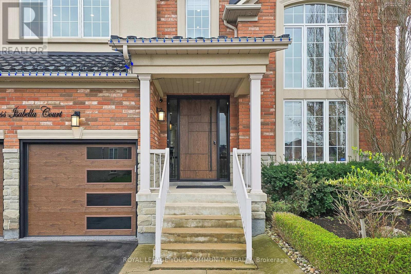 Single Family House for Sale in  PRINCESS ISABELLA COURT Vaughan (Patterson) 