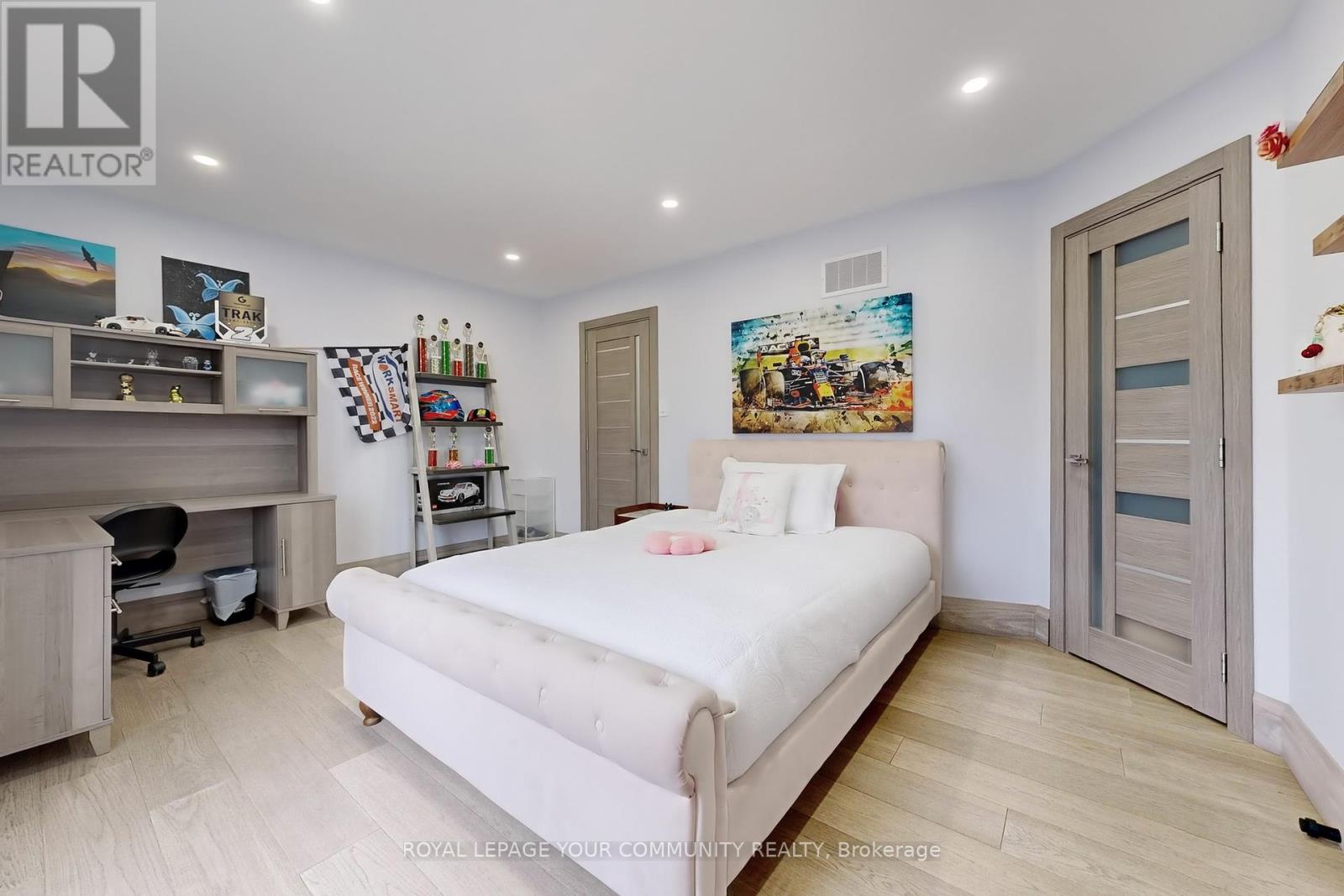 Single Family House for Sale in  PRINCESS ISABELLA COURT Vaughan (Patterson) 