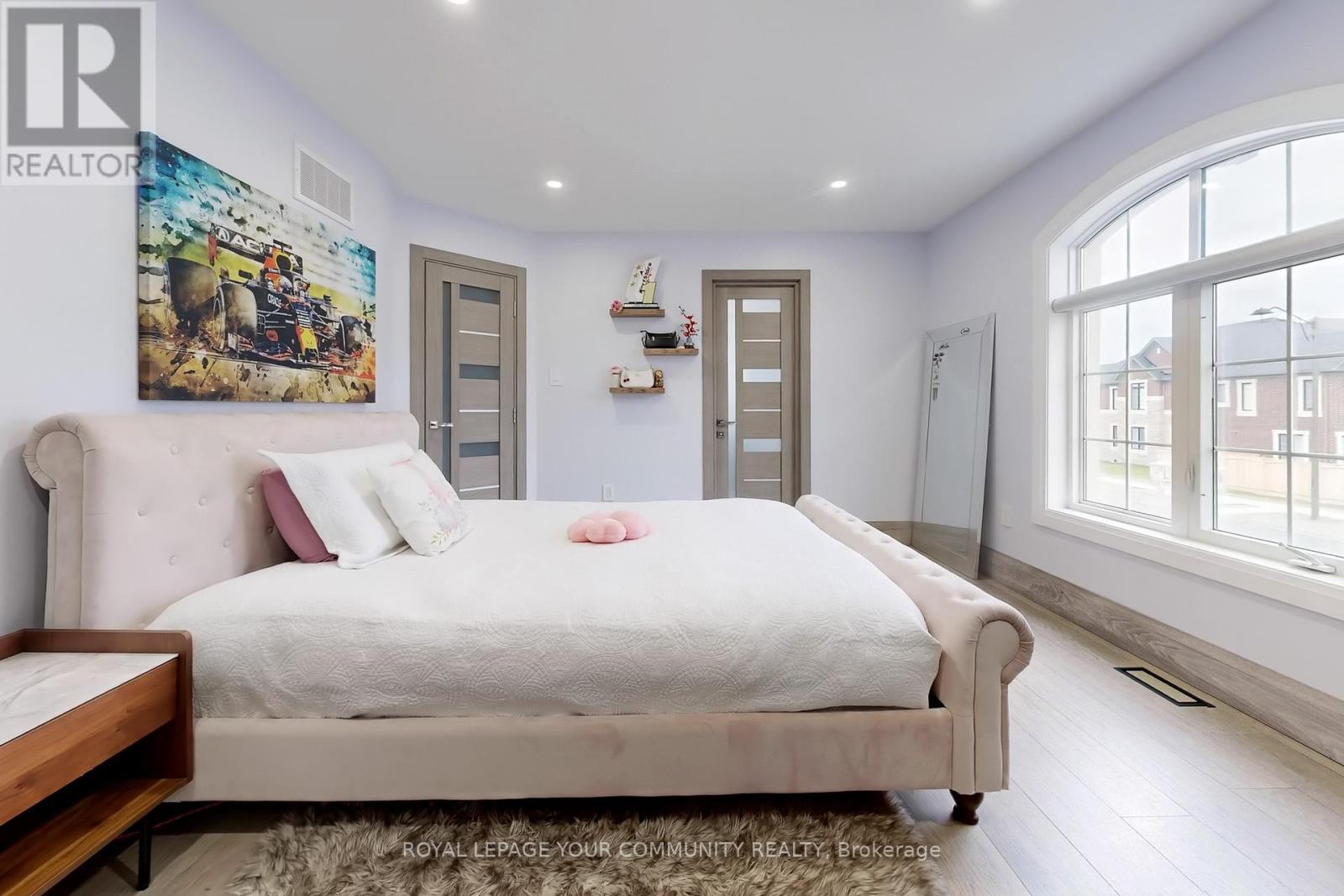 Single Family House for Sale in  PRINCESS ISABELLA COURT Vaughan (Patterson) 