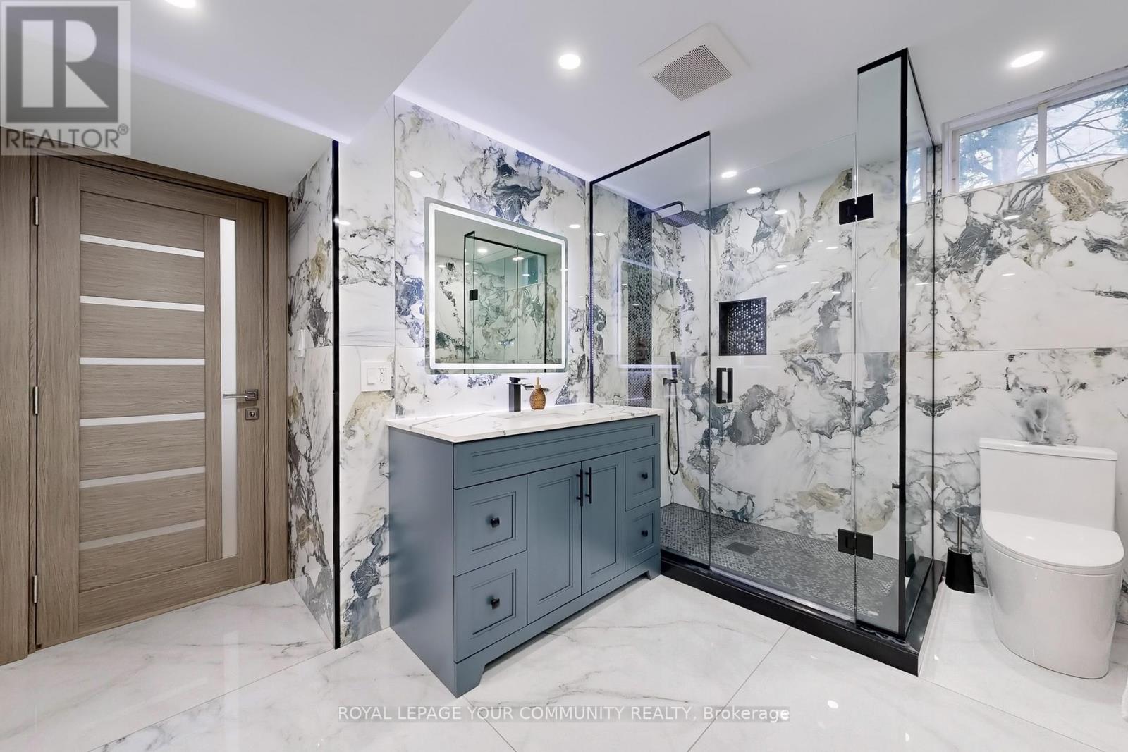 Single Family House for Sale in  PRINCESS ISABELLA COURT Vaughan (Patterson) 