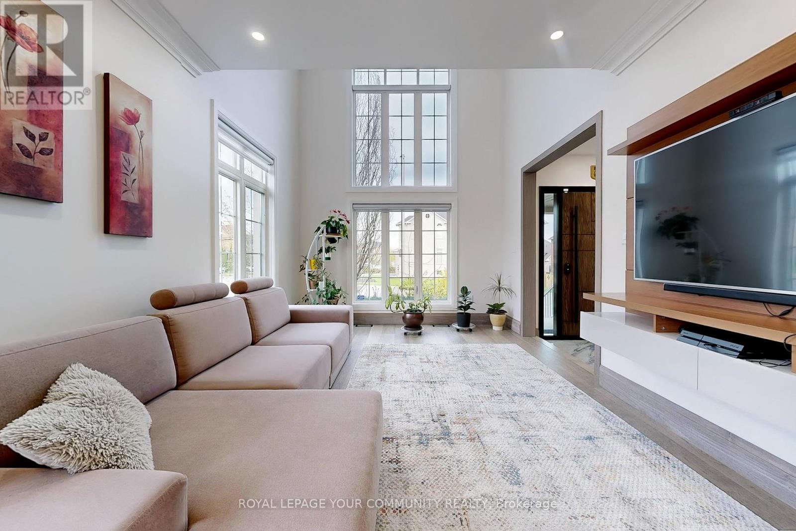 Single Family House for Sale in  PRINCESS ISABELLA COURT Vaughan (Patterson) 