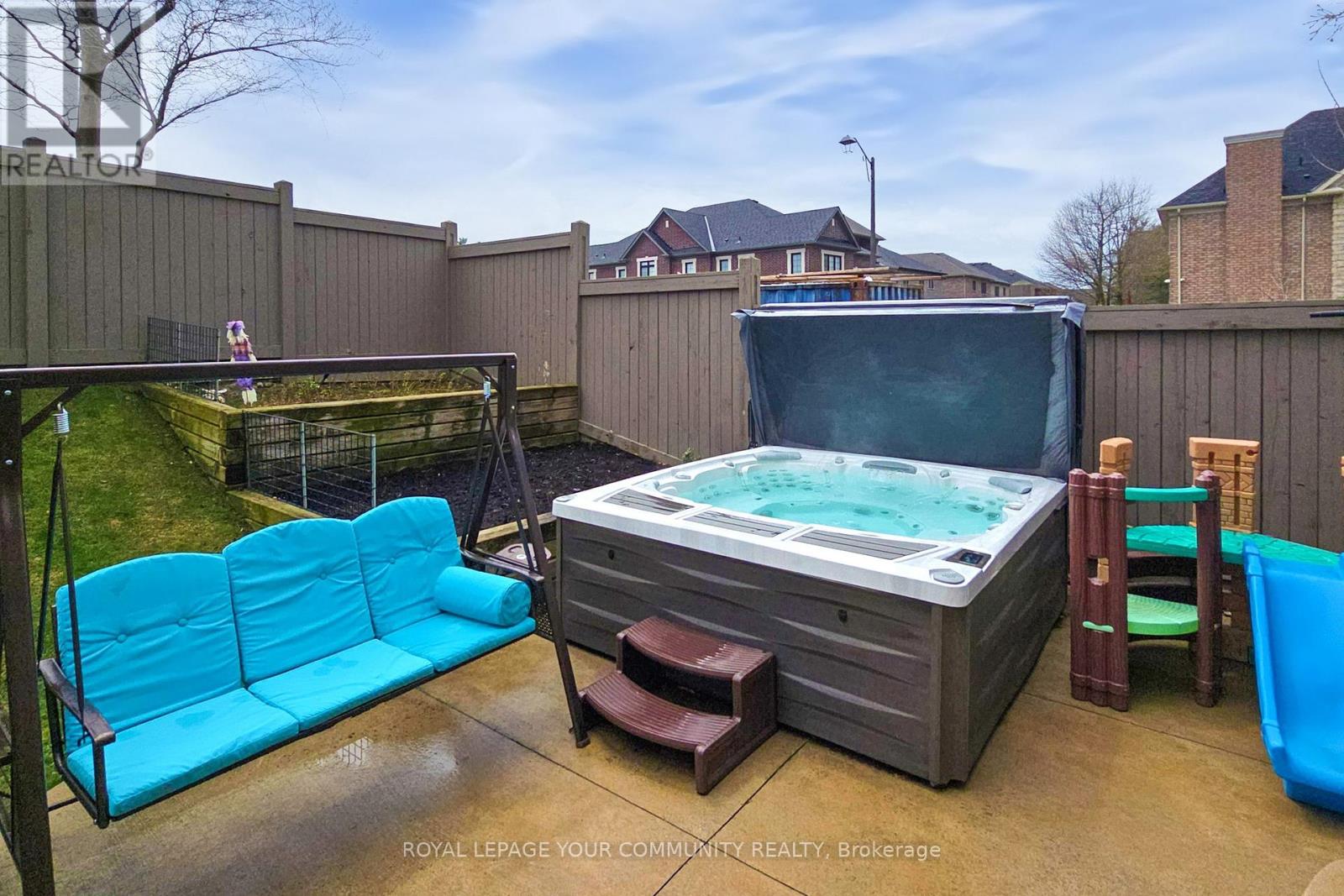 Single Family House for Sale in  PRINCESS ISABELLA COURT Vaughan (Patterson) 
