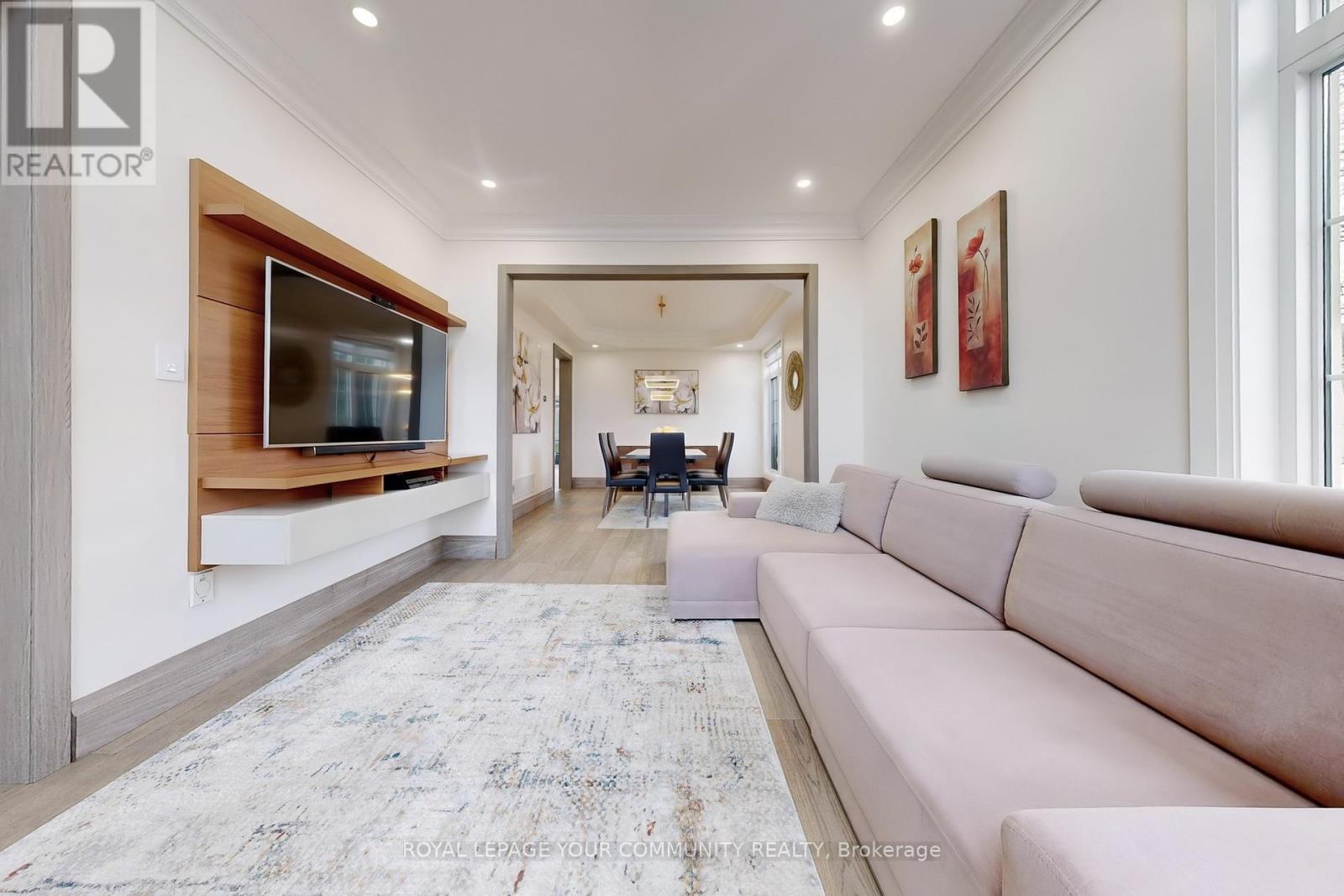 Single Family House for Sale in  PRINCESS ISABELLA COURT Vaughan (Patterson) 