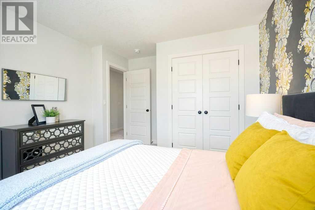 Photo 2 of 103 Wolf Creek Rise Se, Calgary AB