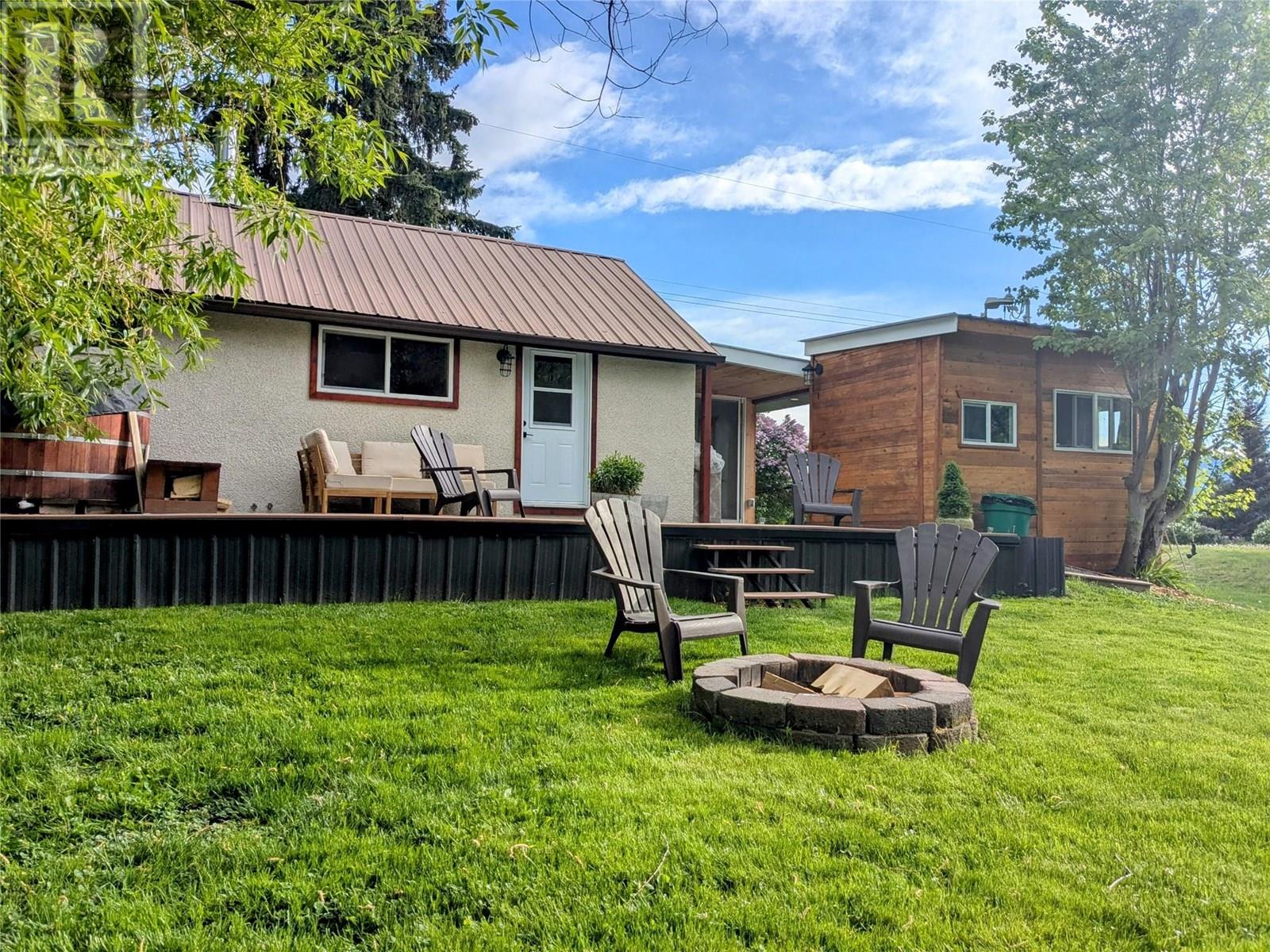 Photo 20 of 4152 51 Street, Creston BC