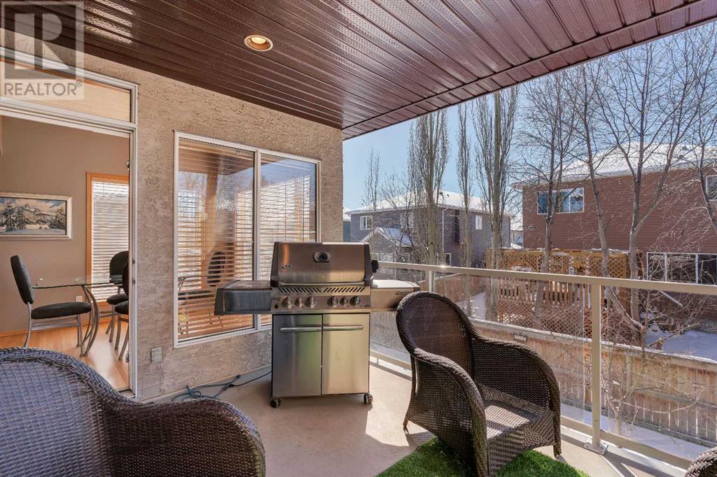 Single Family House for Sale in  Royal Abbey Court NW Royal Oak Calgary 
