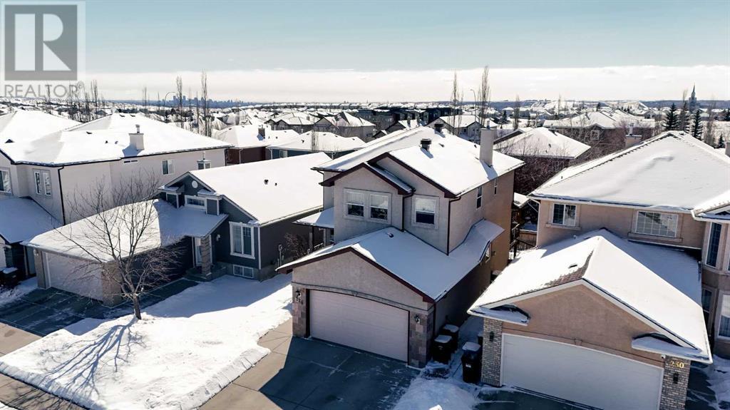 Single Family House for Sale in  Royal Abbey Court NW Royal Oak Calgary 