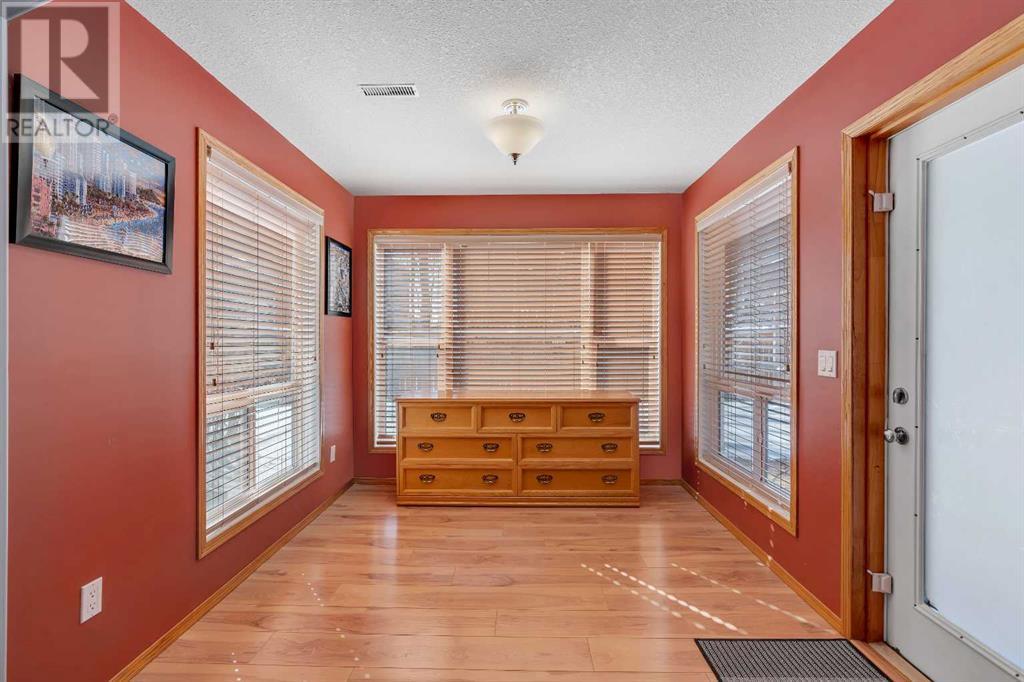 Single Family House for Sale in  Royal Abbey Court NW Royal Oak Calgary 