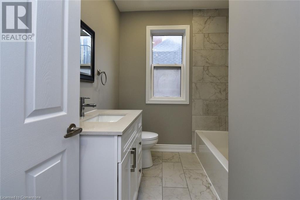 Photo 23 of 98 Duke Street Unit 2, Hamilton ON