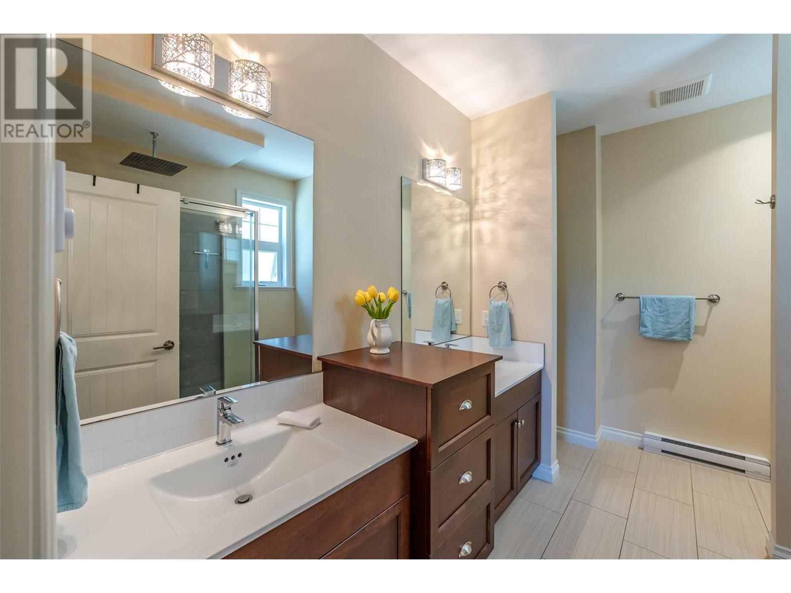 2450 Radio Tower Road Unit# 31, Oliver