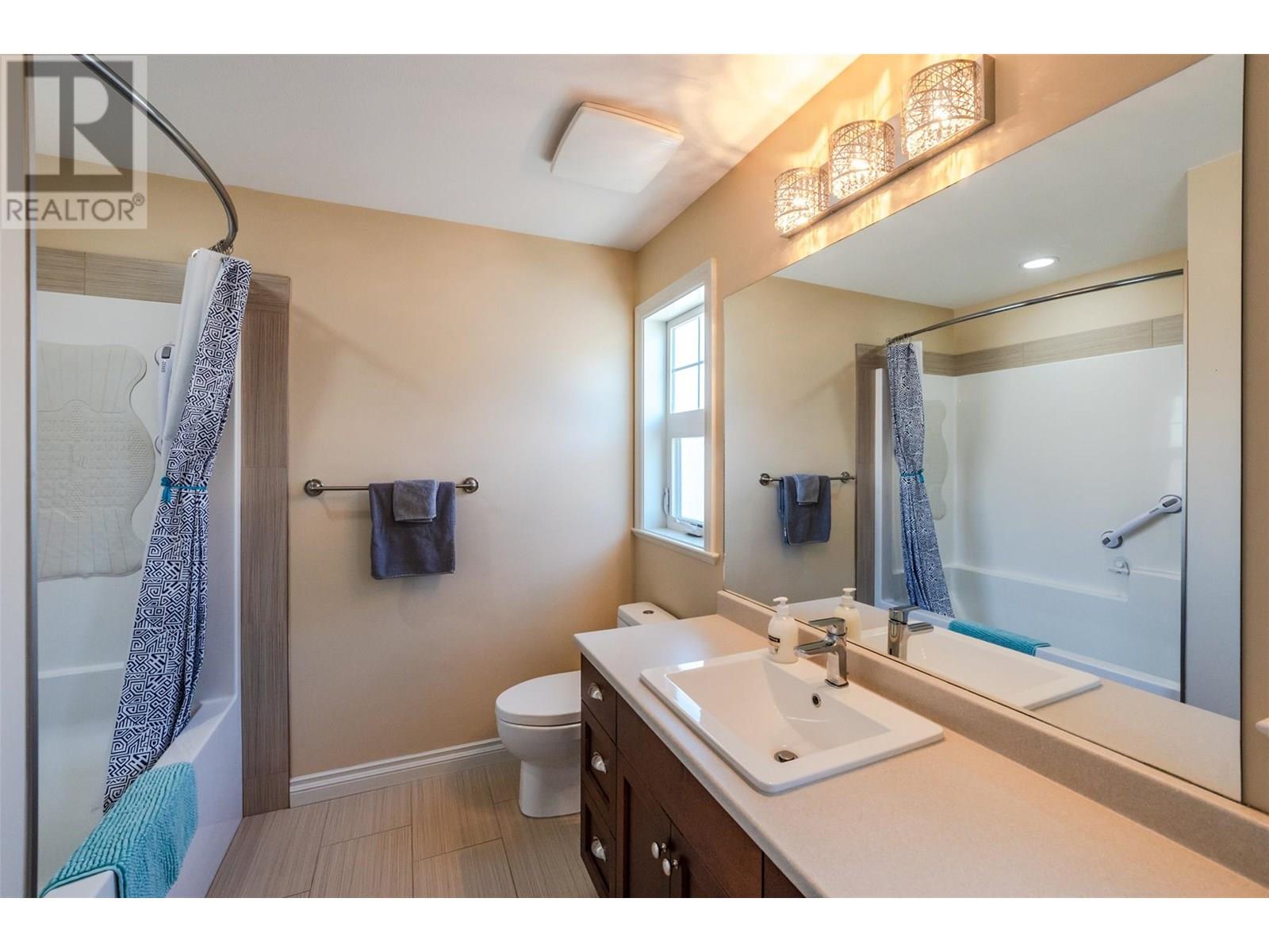 2450 Radio Tower Road Unit# 31, Oliver