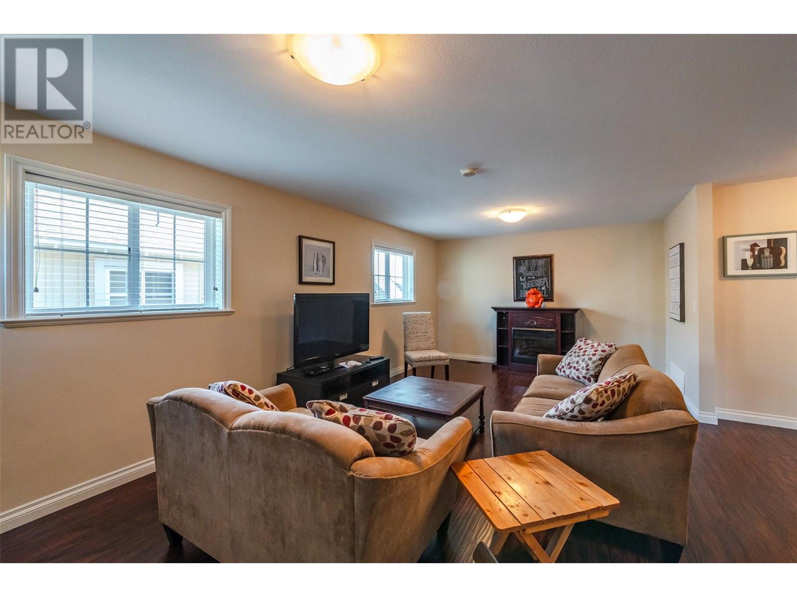 2450 Radio Tower Road Unit# 31, Oliver