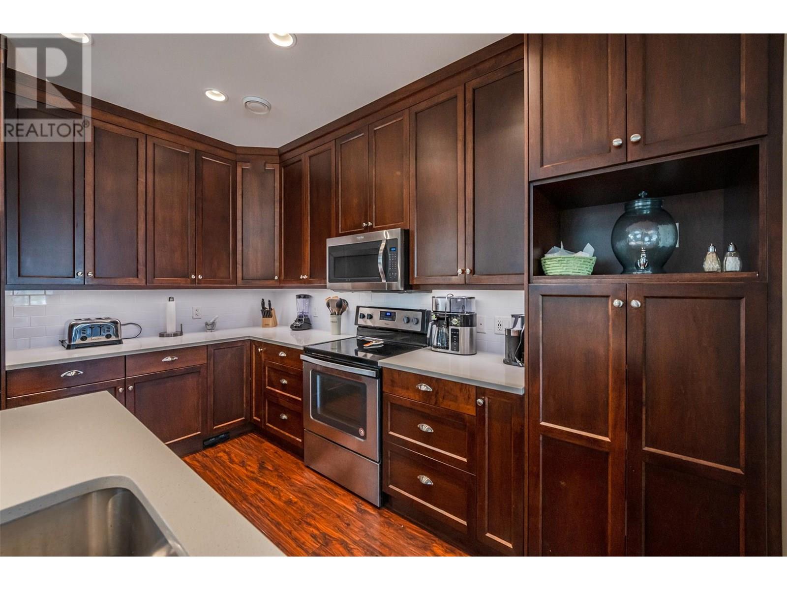 2450 Radio Tower Road Unit# 31, Oliver