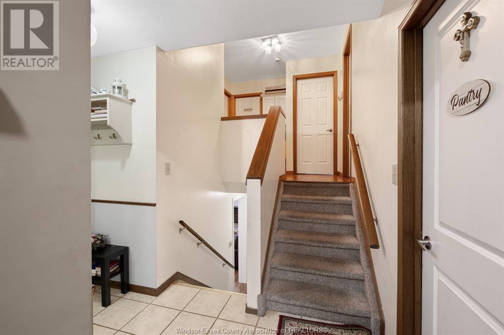 Photo 3 of 1752 Norman Road, Windsor ON