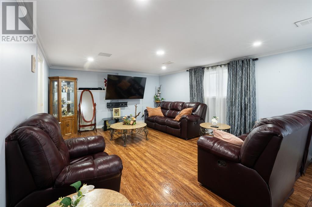 Photo 28 of 1752 Norman Road, Windsor ON