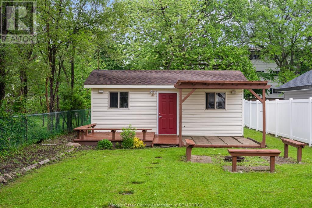 Photo 31 of 1752 Norman Road, Windsor ON
