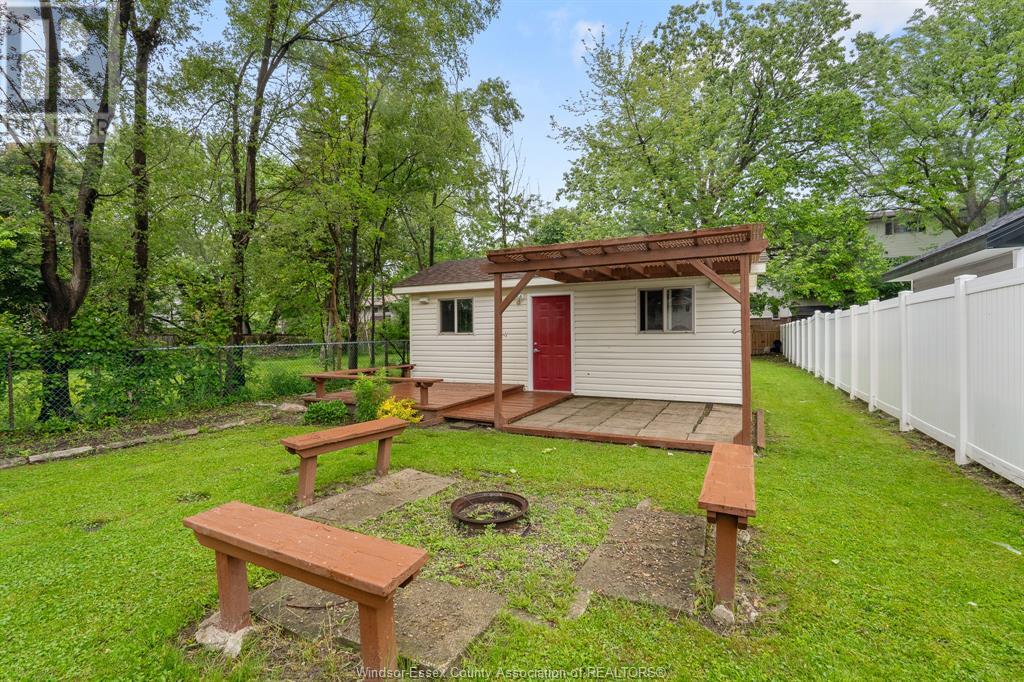 Photo 9 of 1752 Norman Road, Windsor ON