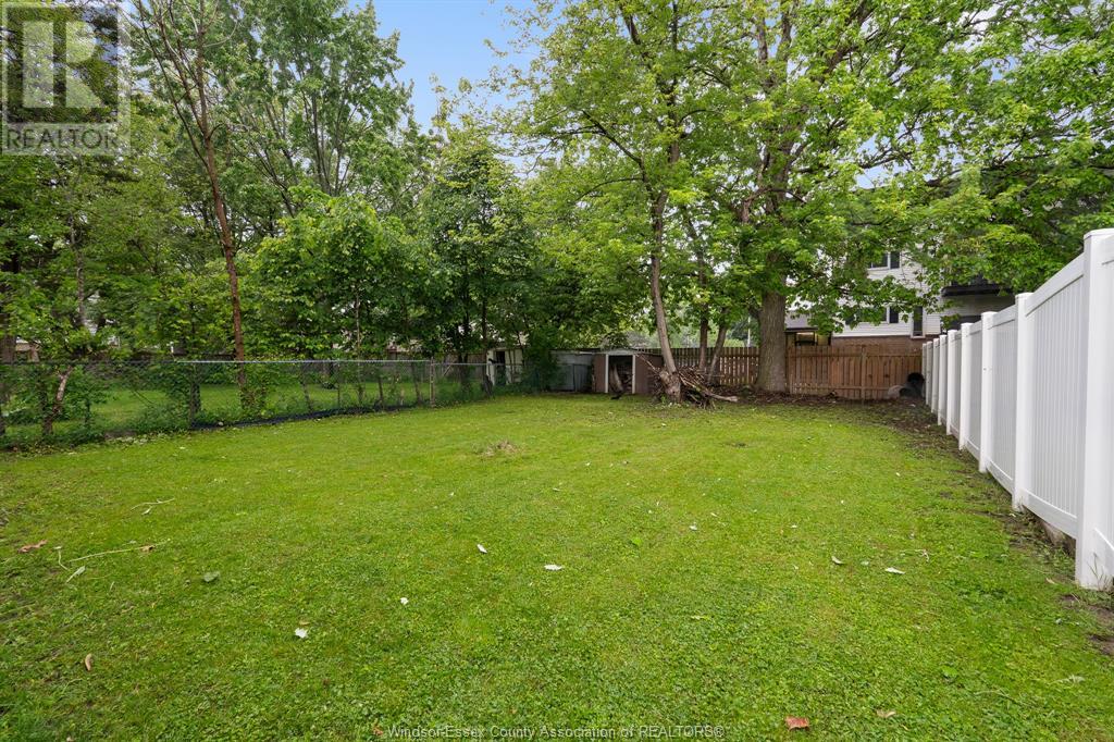 Photo 12 of 1752 Norman Road, Windsor ON
