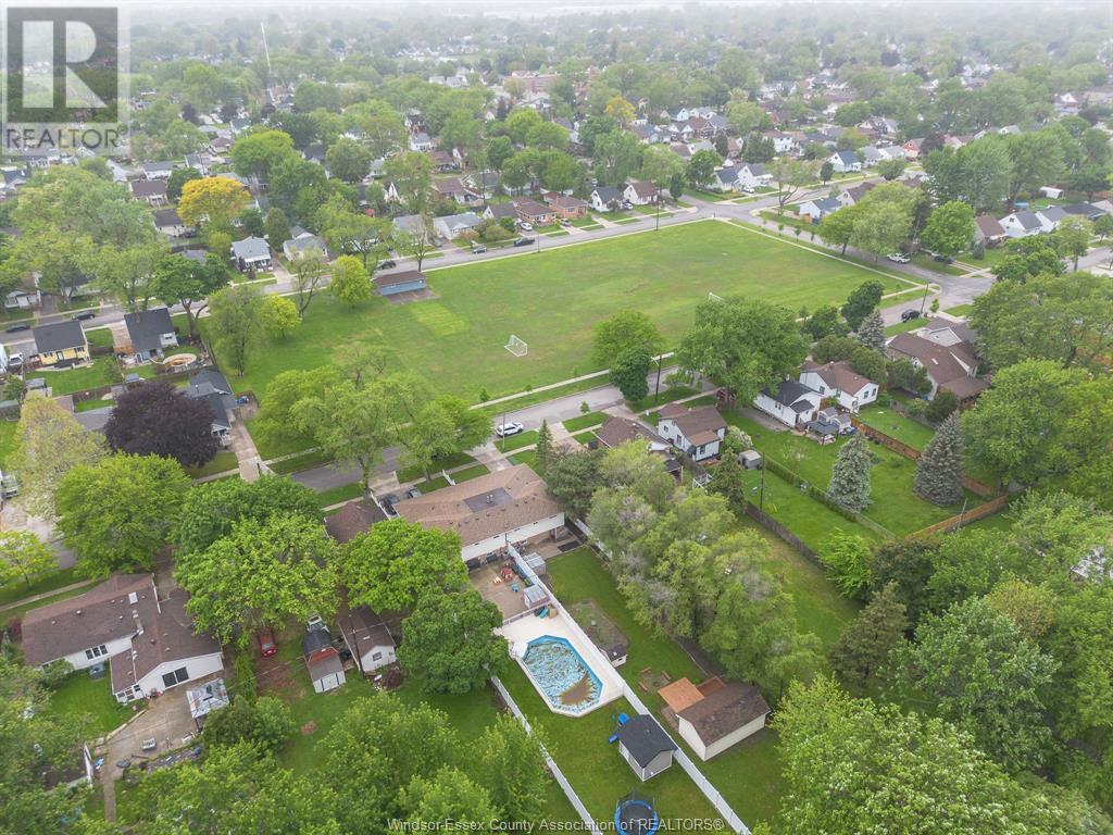 Photo 40 of 1752 Norman Road, Windsor ON