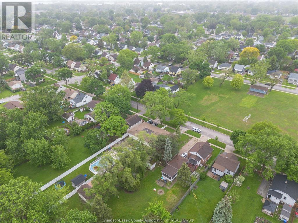 Photo 24 of 1752 Norman Road, Windsor ON