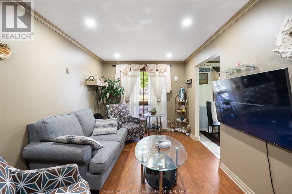 Photo 13 of 1752 Norman Road, Windsor ON