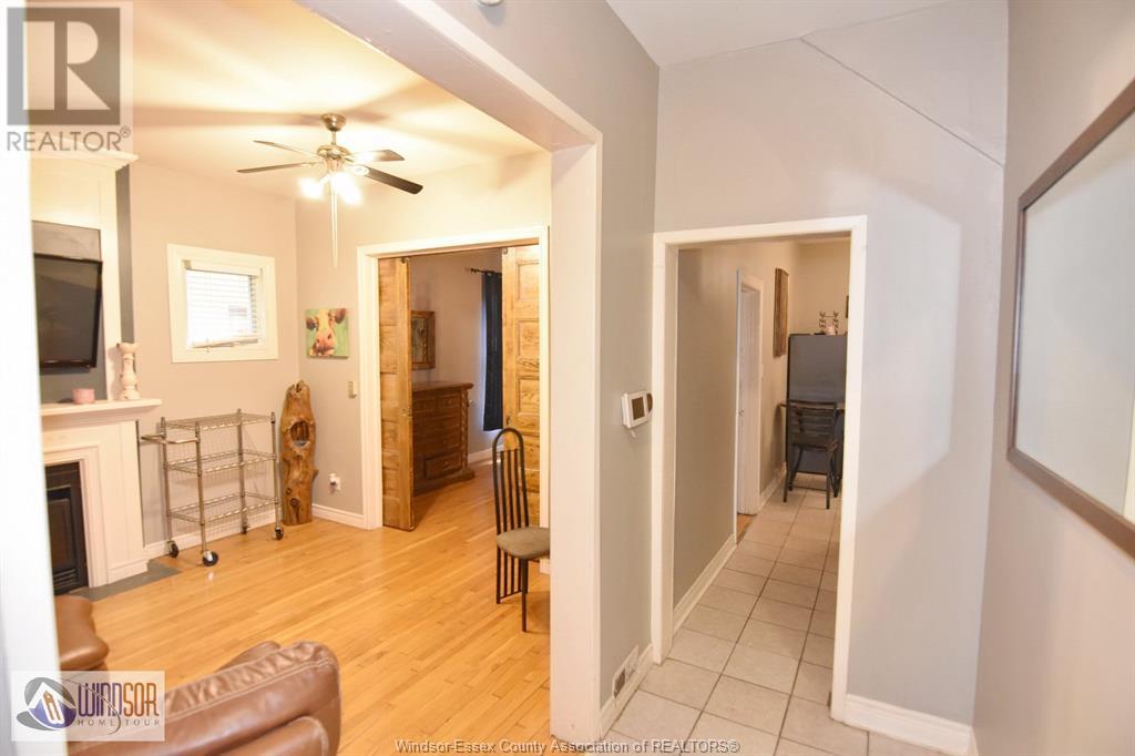Photo 14 of 1453 55 Wyandotte St E, Windsor ON