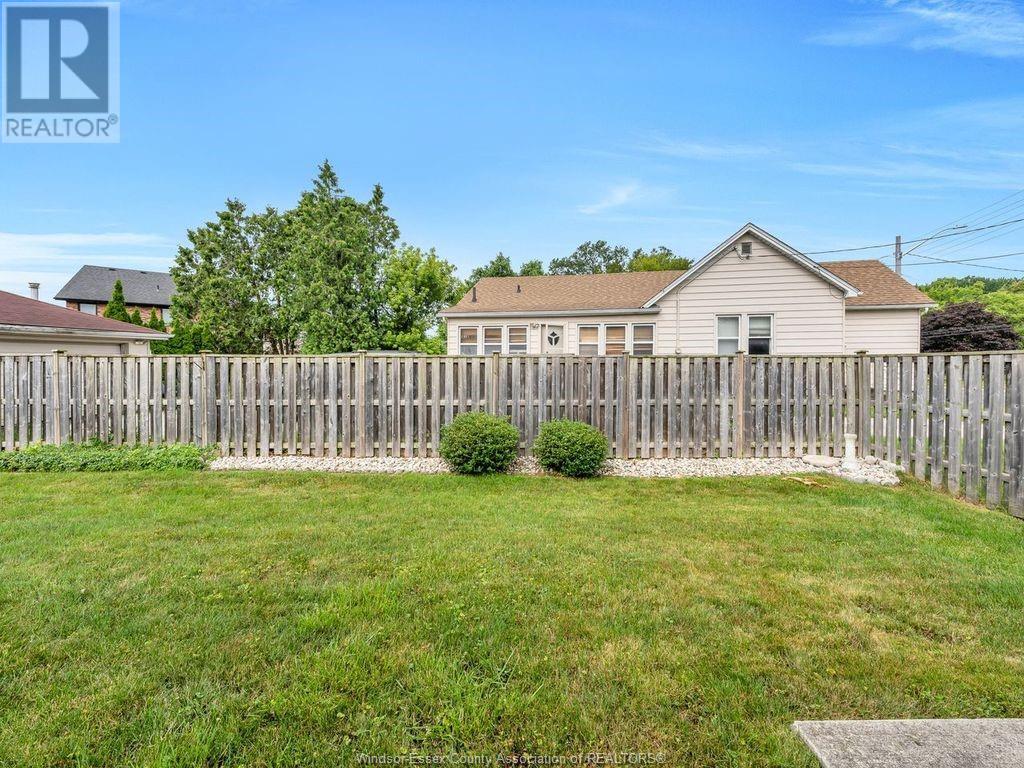 Photo 24 of 3705 Prairie Court, Windsor ON