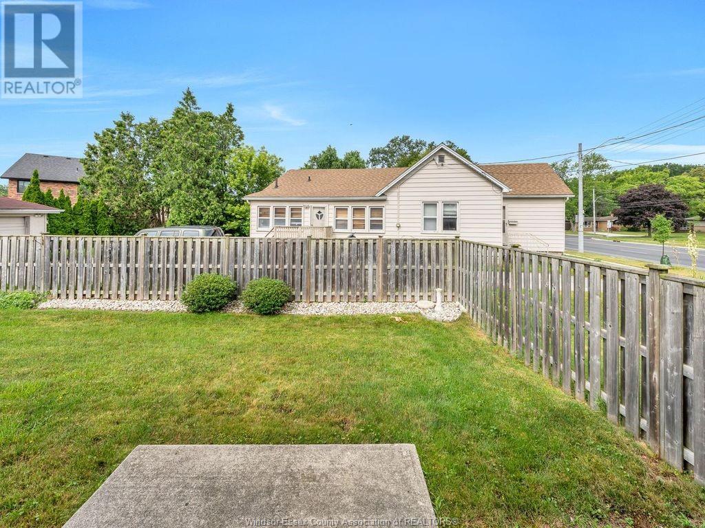 Photo 31 of 3705 Prairie Court, Windsor ON