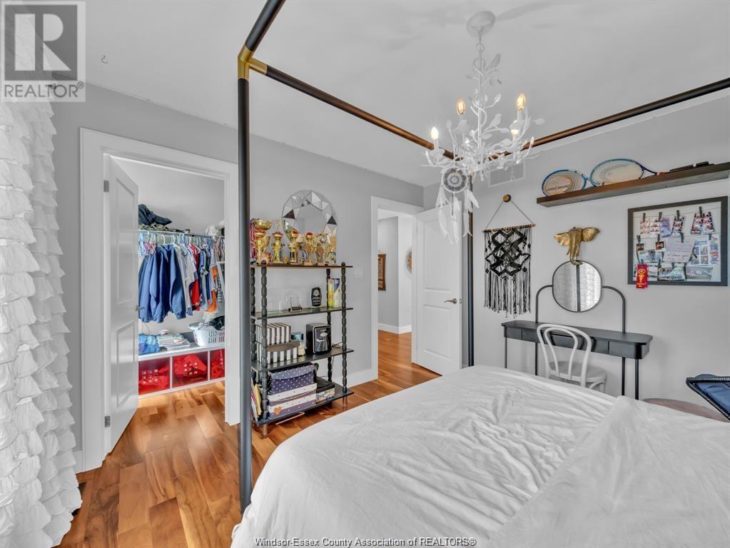 Photo 31 of 1083 Regency Crescent, Lakeshore ON