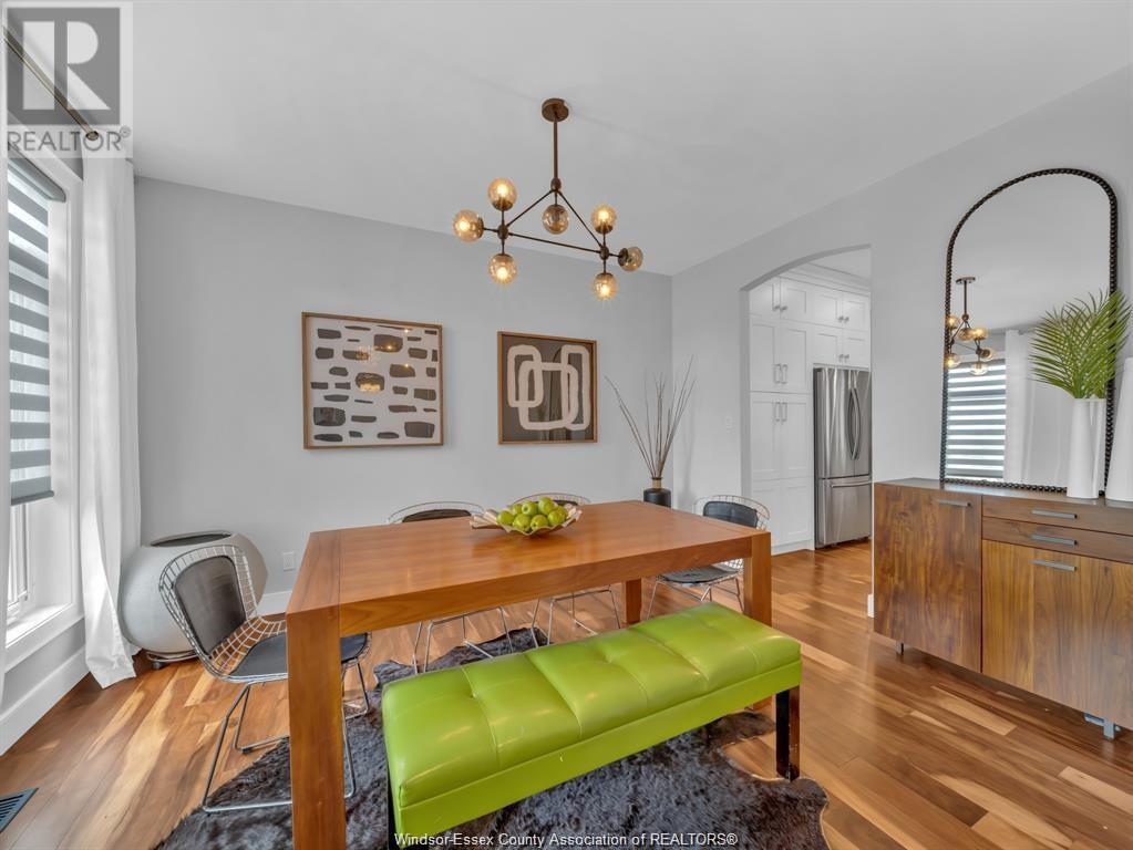 Photo 4 of 1083 Regency Crescent, Lakeshore ON