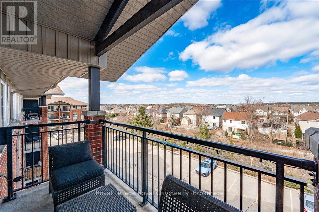 Photo 6 of 403 41 Goodwin Drive, Guelph ON