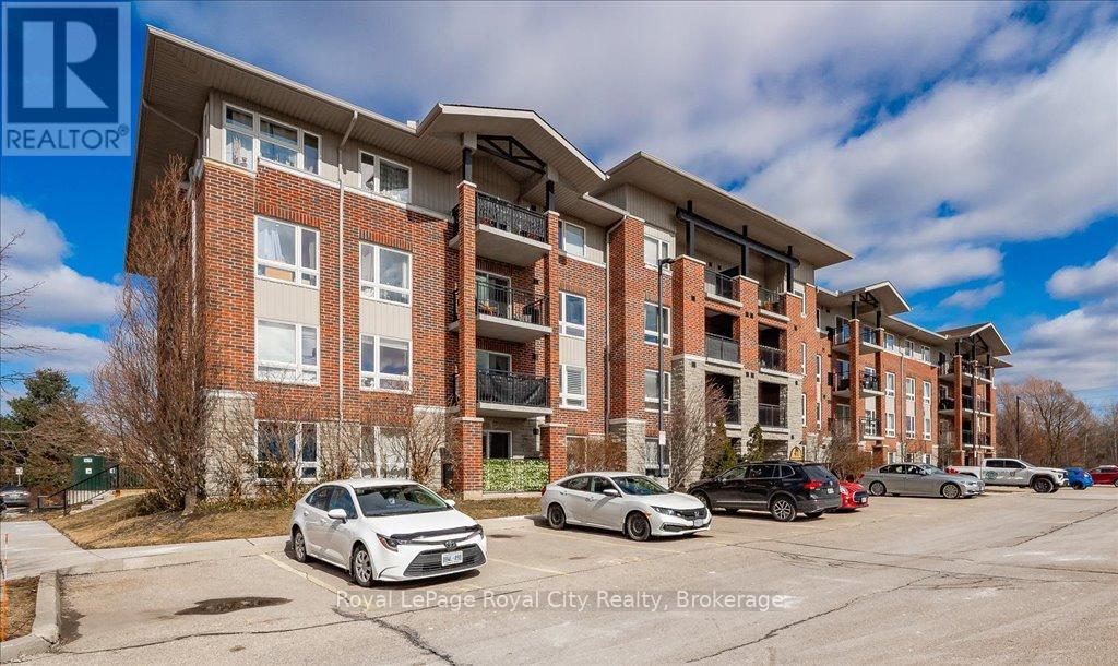 Photo 4 of 403 41 Goodwin Drive, Guelph ON
