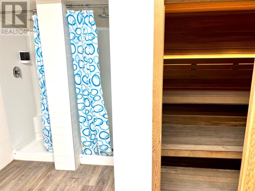Single Family House for Sale in    Avenue SW Haysboro Calgary 