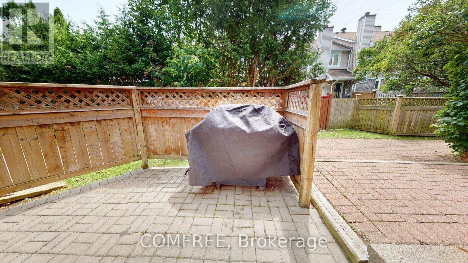 Photo 10 of 4 4 Waterfall Lane, Ottawa ON